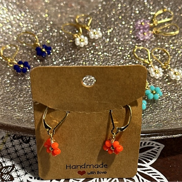 Yellow beads flower earrings - Picture 5 of 5